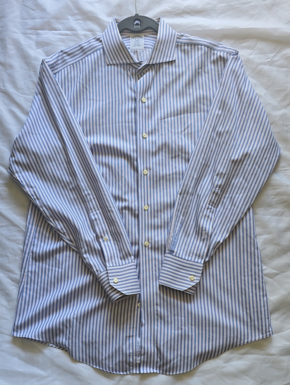 Brooks Brothers 1818 Shirt Men 16 2/3 Regent Fit Blue Red Striped Non-Iron L/S